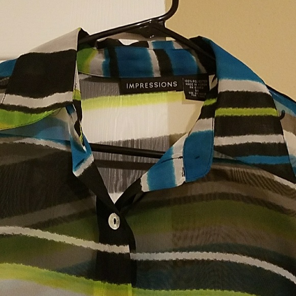 Shirt - Picture 2 of 3